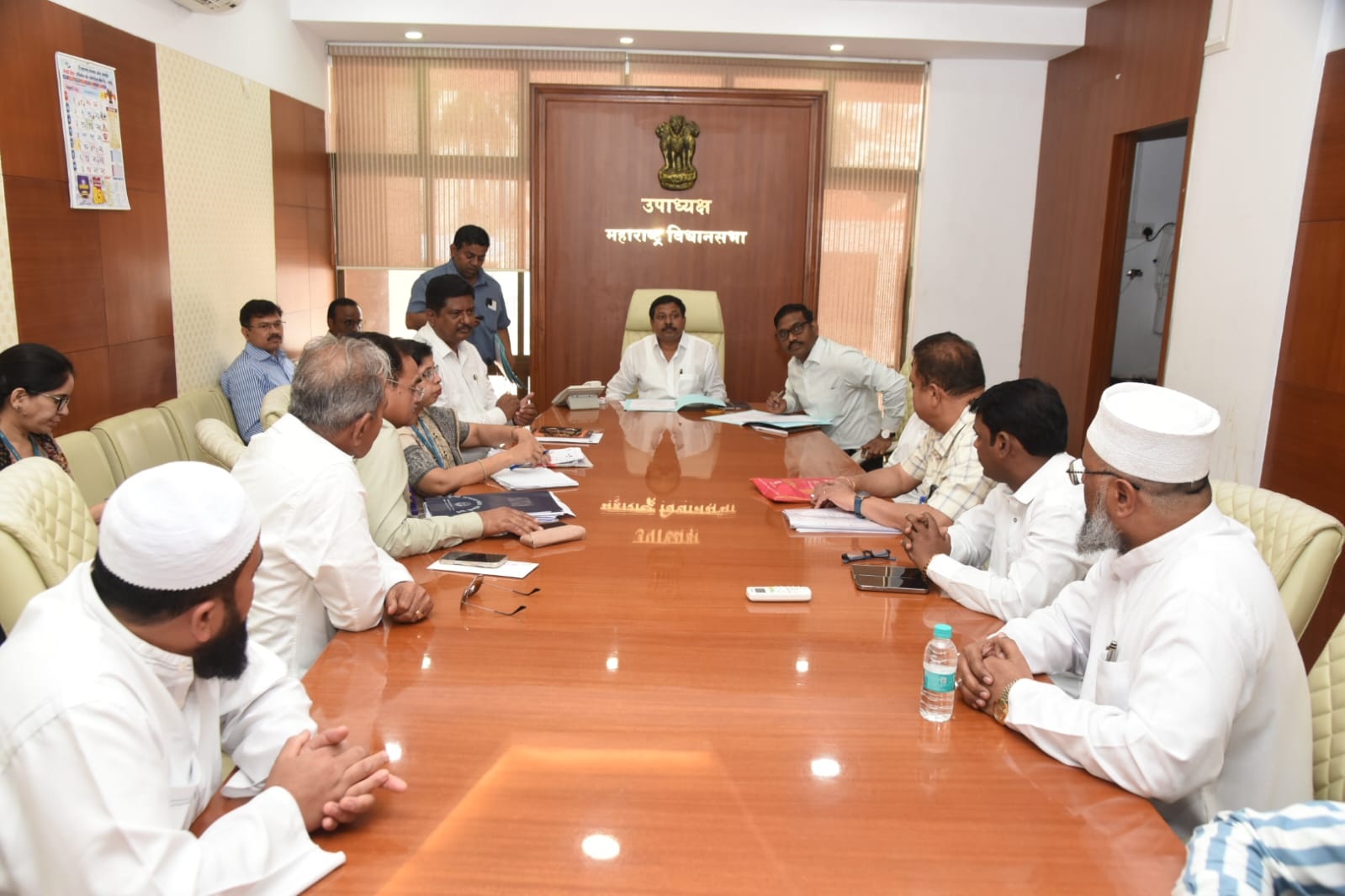 पुणे मार्केट यार्डमधील लिंबू विक्री नियंत्रणाबाबत बैठक