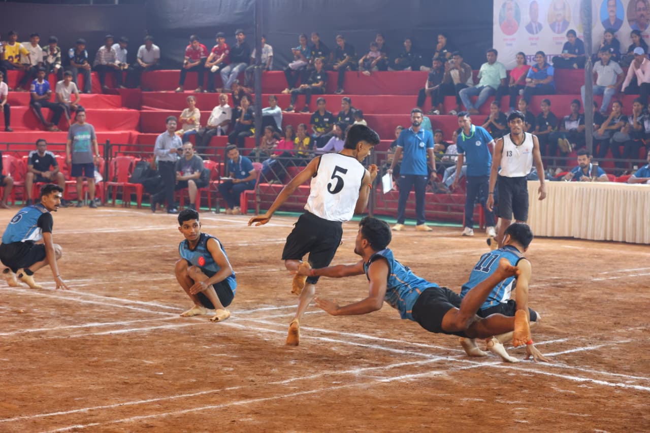   पश्चिम रेल्वे, बृहन्मुंबई महानगरपालिका व बँक ऑफ इंडियाची विजयी घोडदौड!