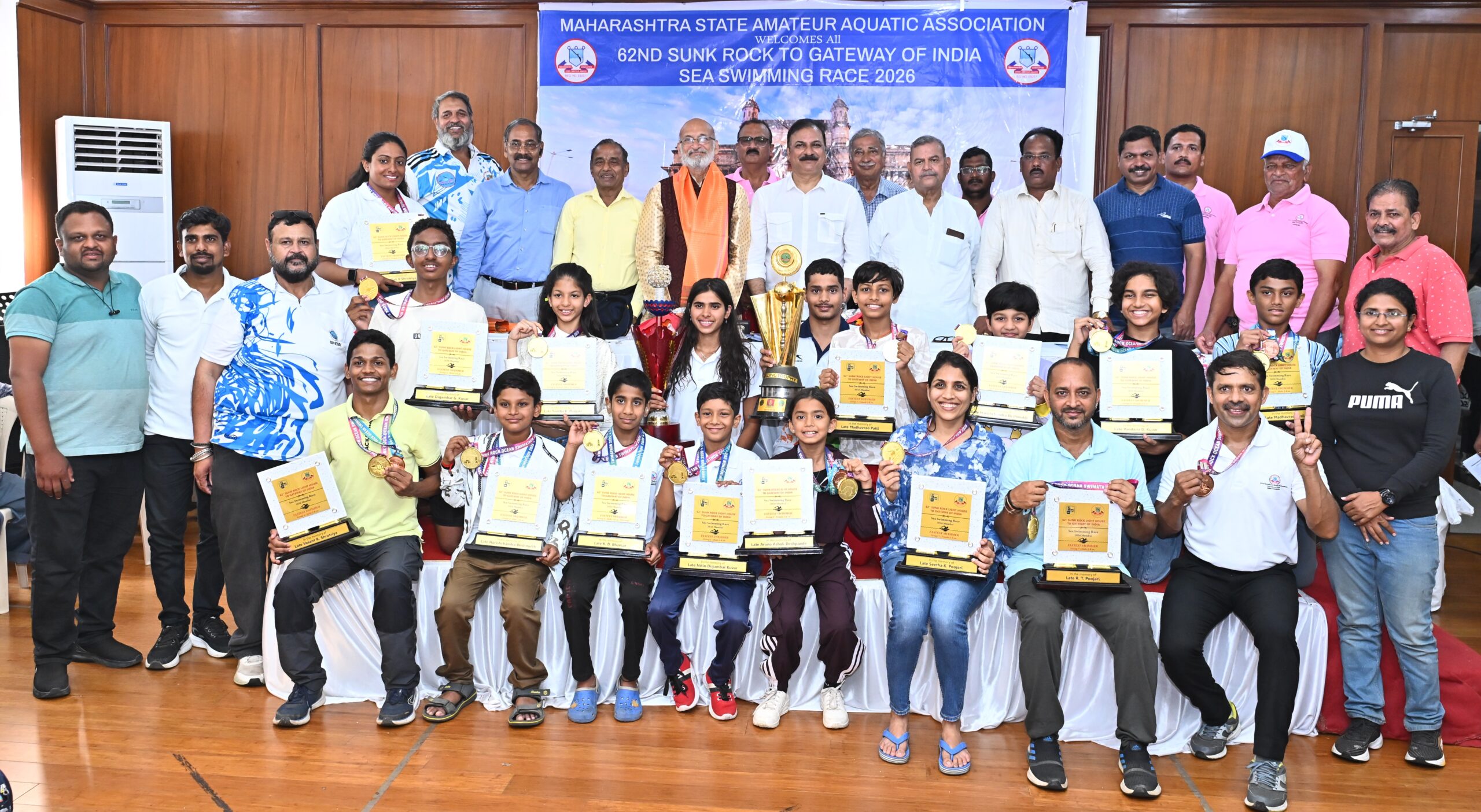  पुण्याचे चैतन्य शिंदे आणि दीक्षा यादव ठरले सर्वात वेगवान जलतरणपटू