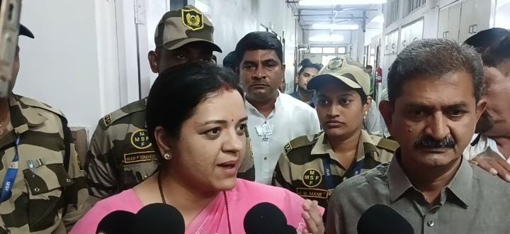 मिरा भाईंदर महापालिकेत महासभेचे  चित्रीकरण करण्यास पत्रकारांना बंदी