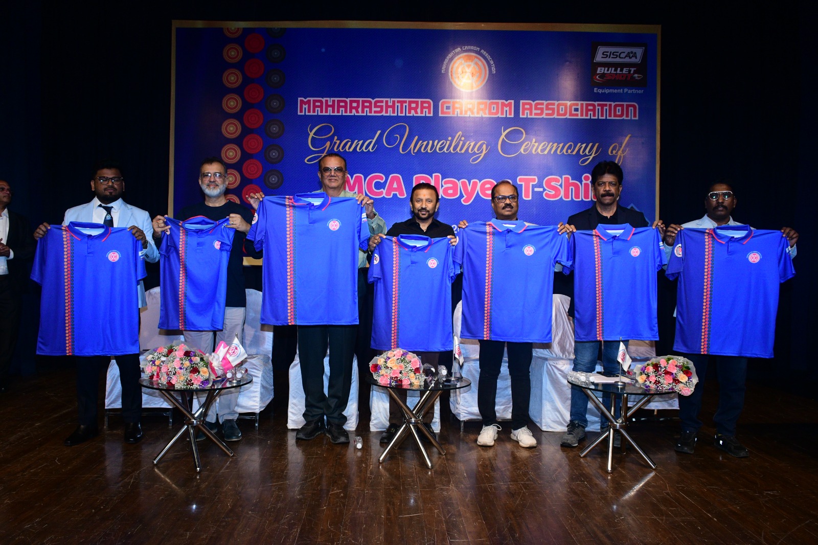 महाराष्ट्र कॅरम असोसिएशनतर्फे टी शर्ट अनावरण सोहळा संपन्न