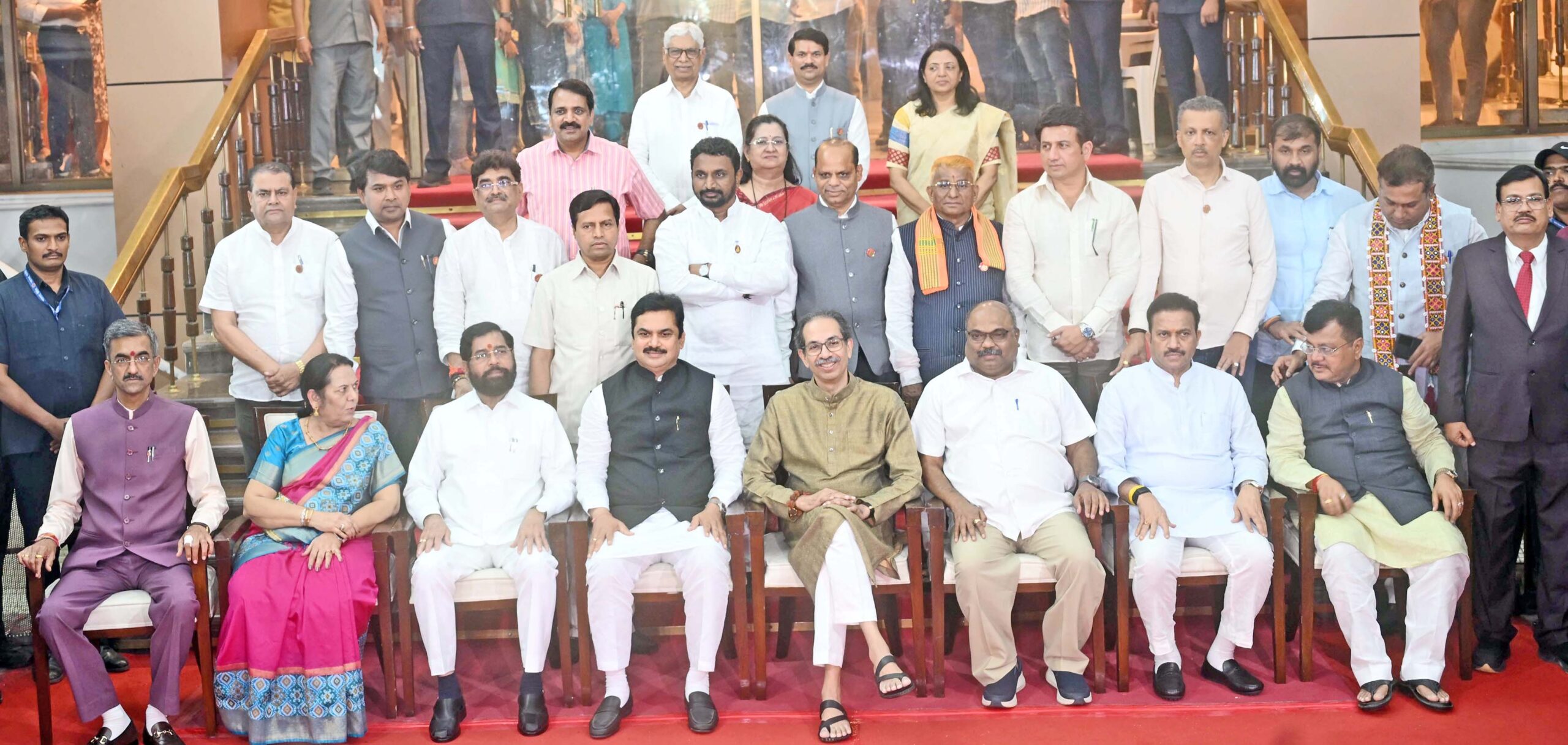 नाही भेटला असा कोणी ज्याने मला छळले नाही’