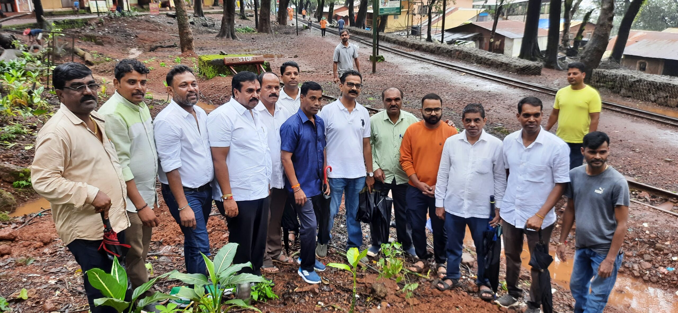  माथेरान मधील वाढती वृक्षतोड पर्यावरणाला बाधा पोहचवणारी