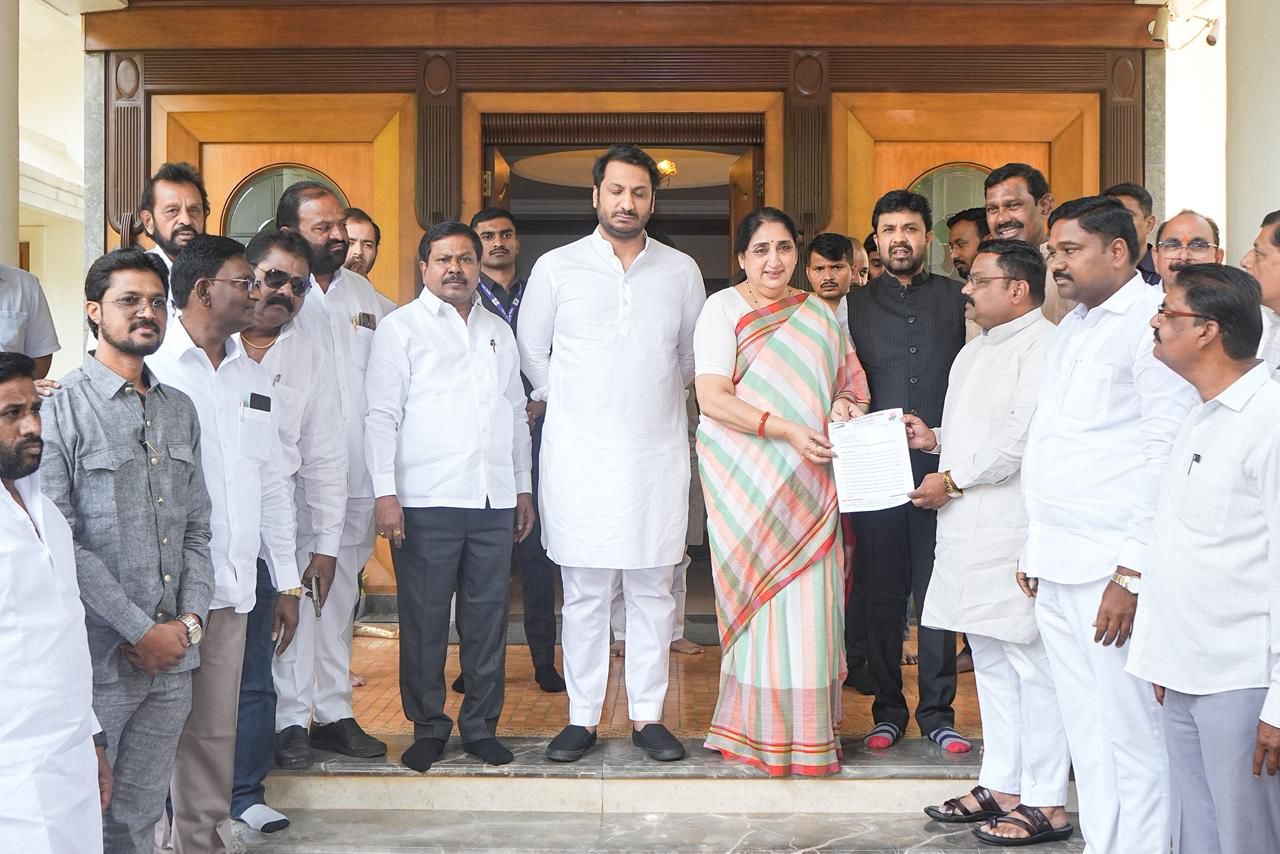 – राष्ट्रवादी सामाजिक न्याय सेल प्रदेशाध्यक्ष सुनील मगरे यांना विधान परिषदेवर संधी द्या