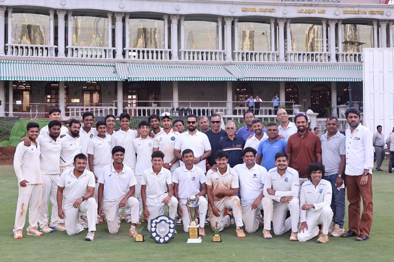  केआरपी XI चा समर व्हेकेशन क्रिकेट शिल्डवर झेंडा